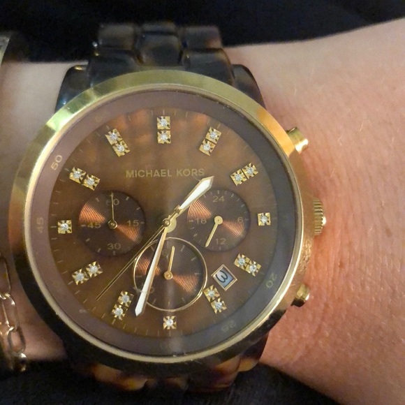MICHAEL KORS WATCH - Picture 2 of 4